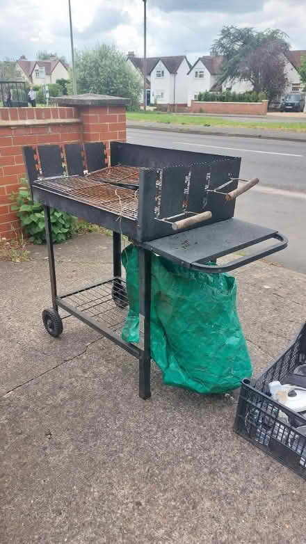 Photo of free BBQ (North Abingdon OX14) #1
