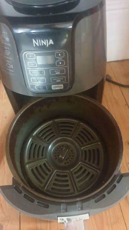 Photo of free ninja air fryer (Warley HX2) #2