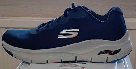 Photo of free skechers size 11 (Bottisham) #2