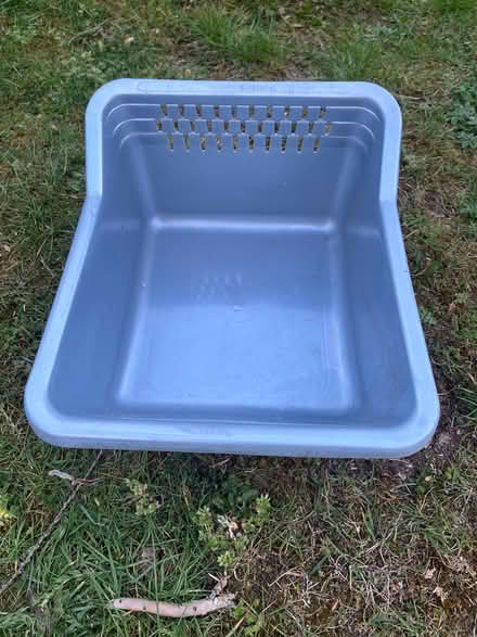 Photo of free Cat litter box (Cambusbarron FK7) #1