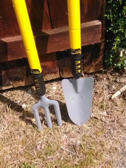 Photo of free Long-handled garden tools (Fareham PO15) #3