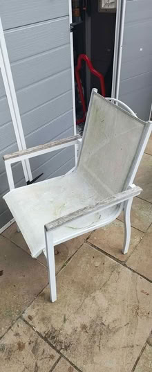Photo of free 4 garden chairs (Hedge End SO30) #1