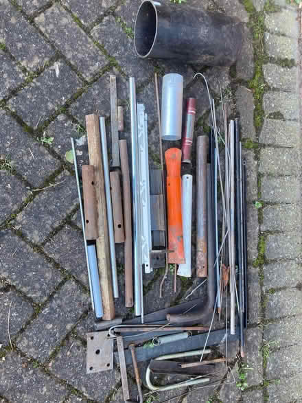 Photo of free metal offcuts (Highway SL6) #2