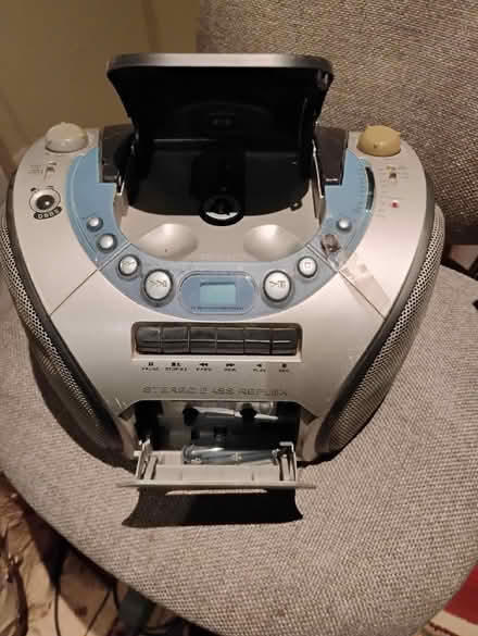 Photo of free Used little rca stereo (Richmond Hill) #2
