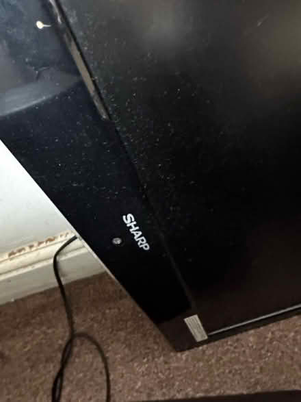 Photo of free monitor (se9 3hz) #2