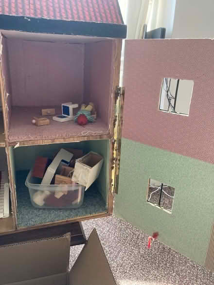 Photo of free Wooden dolls house (Colleycroft CV12) #3