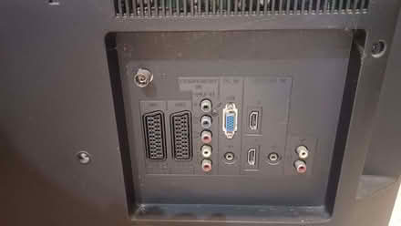 Photo of free 32 inch Sony Bravia LCD TV, 2009. (Spital CH63) #4