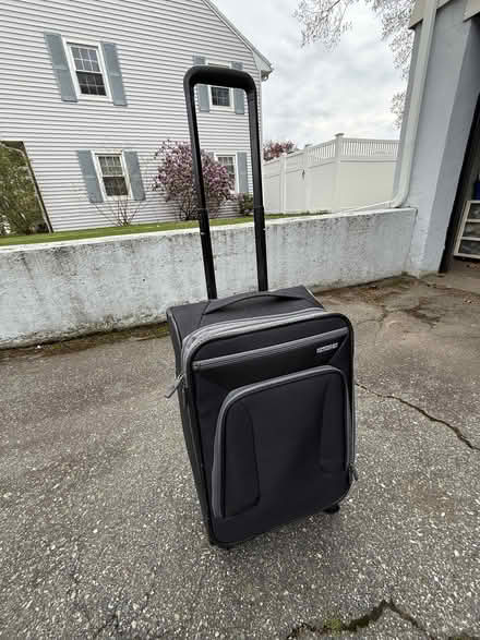 Photo of free roller/carry-on suitcase (Woburn - four corners) #1
