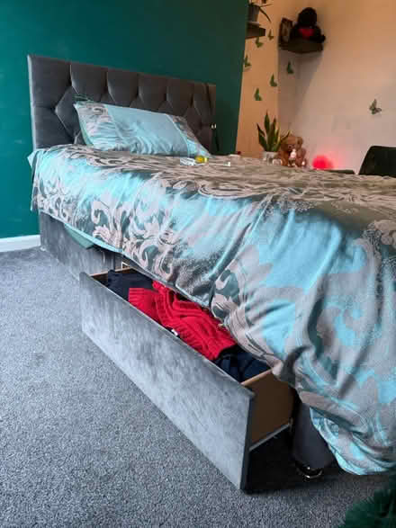 Photo of free Small Double Grey Divan Bed (Finsbury Park N4) #2