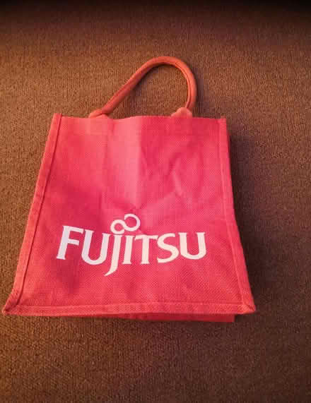 Photo of free Fujitsu bag (Bearwood BH11) #1