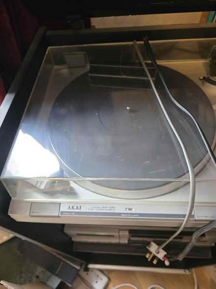Photo of free Stereo system components (underwood, NG16) #2