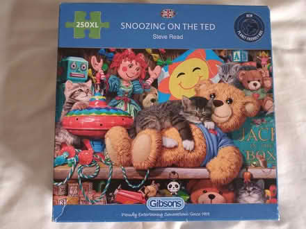 Photo of free 3 jigsaw puzzles - 500, 500 & 250 pieces (Maidenhead SL6) #2