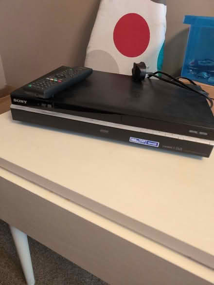 Photo of free DVD player (Fakenham NR21) #1