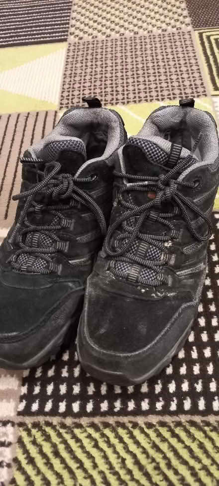 Photo of free 2 pairs mens black trainers/boots size 10.5 (Polegate BN26) #2