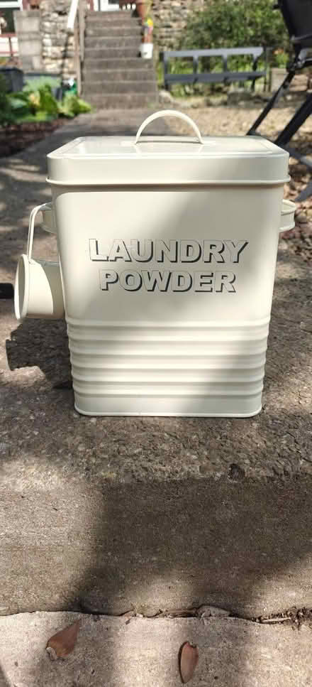 Photo of free Laundry powder tin (BS4) #1