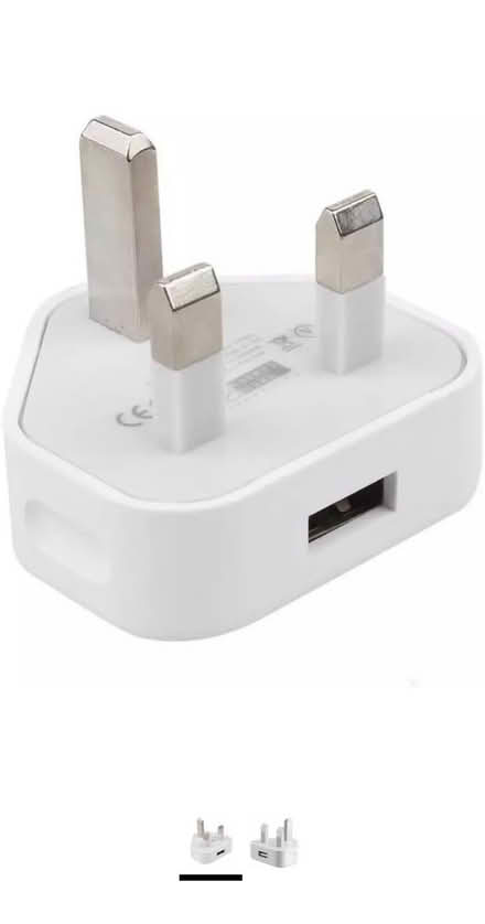 Photo of White USB charger plug (Marston OX3 0) #1