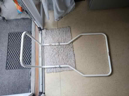 Photo of free Single sided bed railing (E4) #2