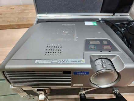 Photo of free Epson digital projector (Dunstable LU6) #1