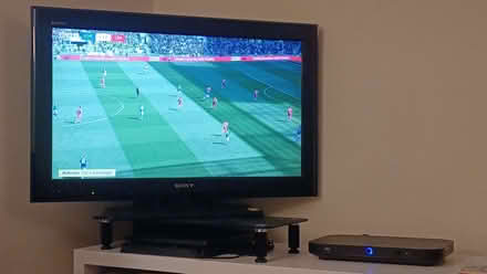Photo of free 32 inch Sony Bravia LCD TV, 2009. (Spital CH63) #2