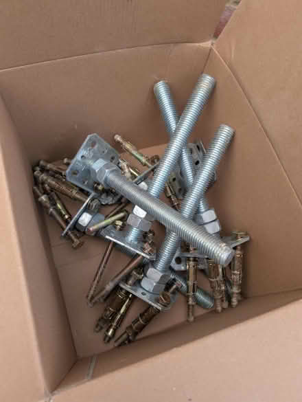 Photo of free Post supports and anchors (Gwp OX11) #1