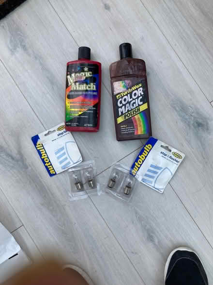 Photo of free Car polish and light bulbs (Aldershot GU12) #1