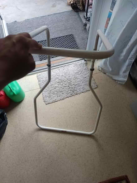 Photo of free Single sided bed railing (E4) #1