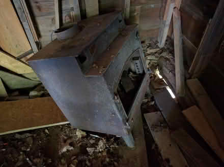 Photo of free Wood Stove (Glebe / Dow's Lake) #1