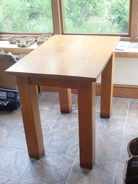 Photo of free small dining table (Fairfield LA1) #2