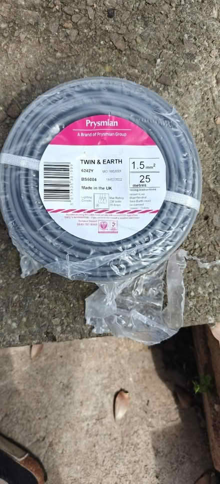 Photo of free Twin and earth (BS4) #2