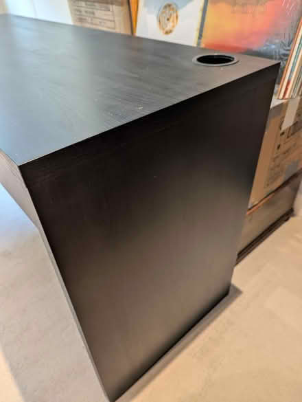 Photo of free Black office desk with drawers (Hindhead GU26) #4