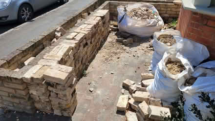 Photo of free a couple hundred reclaimed bricks plus rubble (Walton-on-Thames KT12) #1