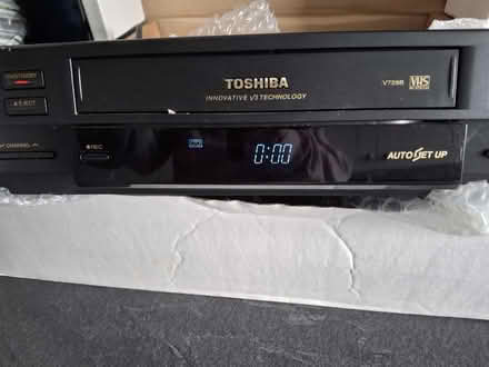 Photo of free VHS player Toshiba v728B no remote (Sapcote LE9) #1