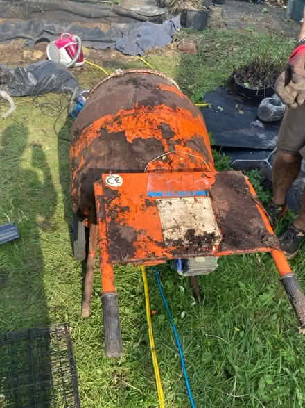 Photo of free Cement mixer - spares or repair (OX33, Wheatley) #2
