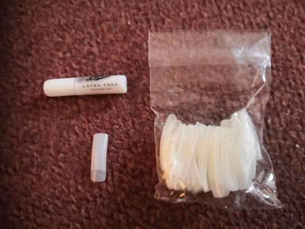 Photo of free False nails (Bearwood BH11) #1