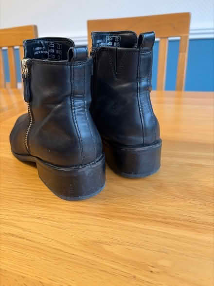 Photo of free Black M&S ladies boots size 5 (Landican CH43) #2