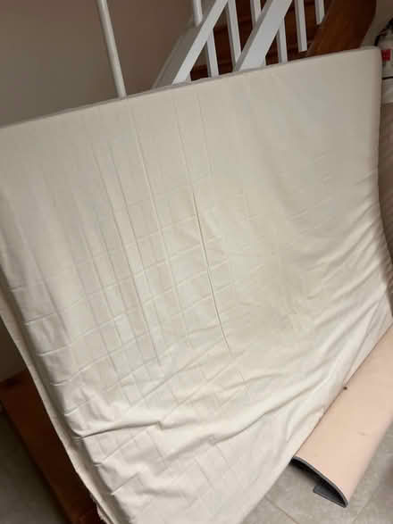 Photo of free Queen mattress core (SE DC (Ward 7)) #1