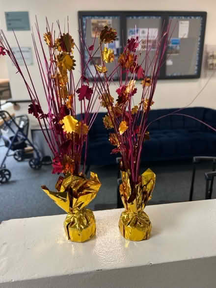 Photo of free Table decor (Beverly Grove in Los Angeles) #1