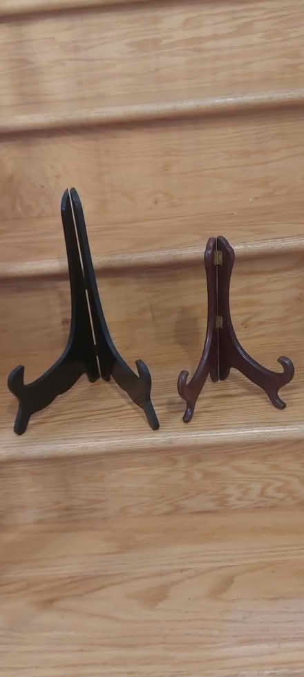 Photo of free Plate Display Stands (Richmond Hill) #1