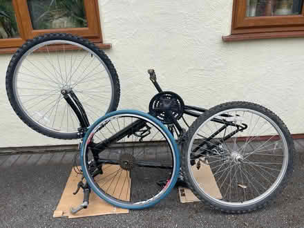 Photo of free Raleigh bike for spares or repair (Heswall CH60) #1