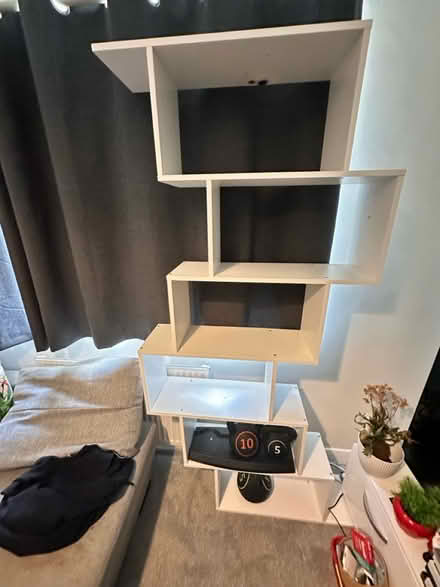 Photo of free shelves (BA2) #3