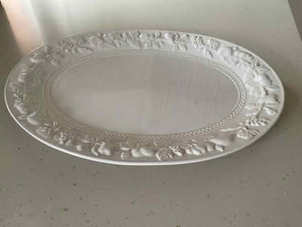 Photo of free Large serving platter (Churchgate EN8) #1