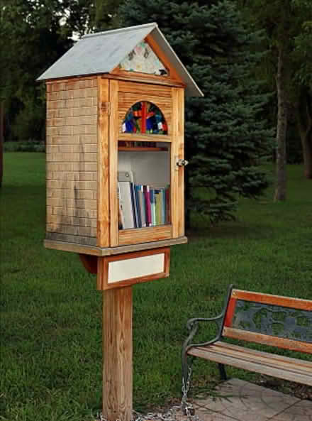 Photo of Community library box (Morden SW20) #1