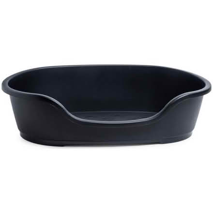 Photo of Large plastic dog bed (Flanderwell S66) #1