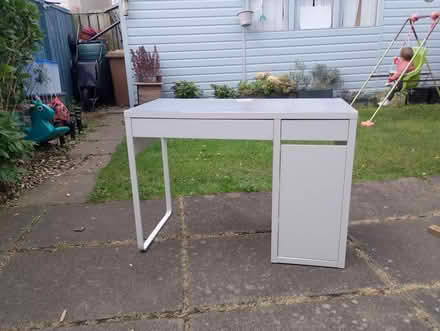 Photo of free Ikea desk (Grange EH9) #3