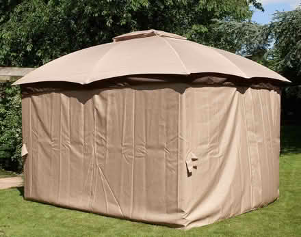 Photo of free Large Garden Gazebo - 3m x 3.65m (Spring Park CR0) #2