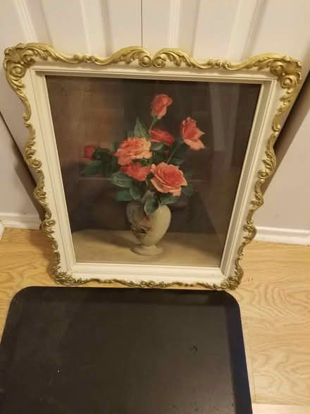 Photo of free Framed print of flowers (Hunt Club) #1