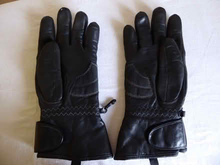Photo of free Motorcycle gloves 4 (Ainsdale PR8) #2