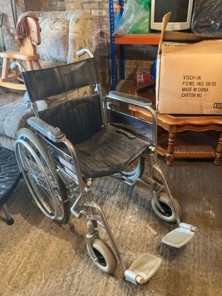 Photo of free Wheel chair (Epping CM16) #3