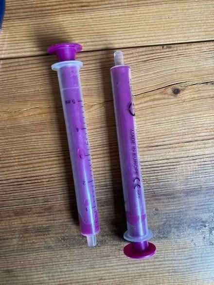 Photo of free plastic medical syringes x 4 (Malvern Link WR14) #1