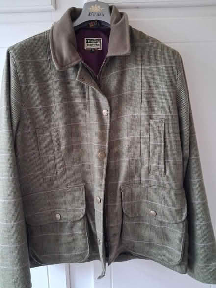 Photo of free Field jacket (Craig-y-don LL30) #1